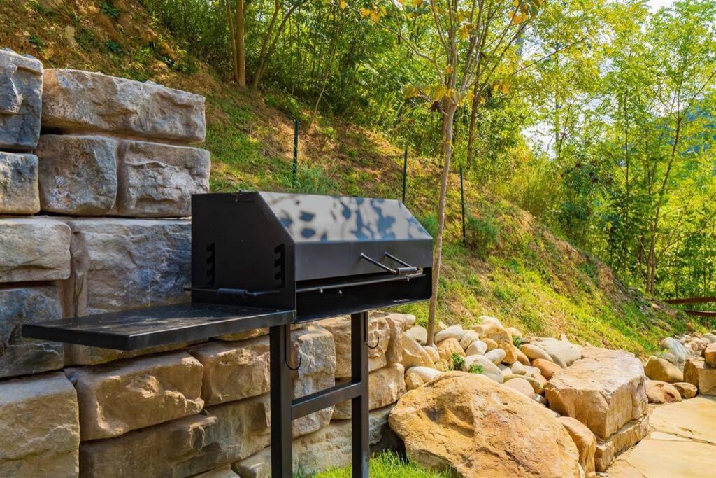 Roaring Fork Lodge Gatlinburg Bagian luar foto