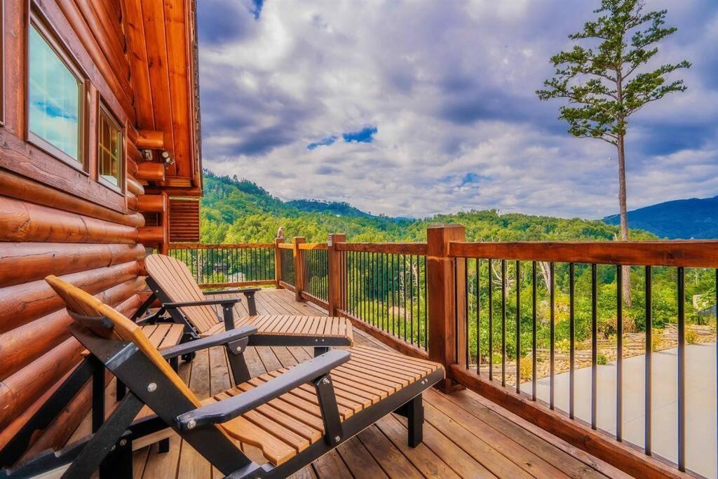 Roaring Fork Lodge Gatlinburg Bagian luar foto
